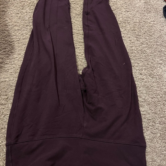 Old navy plum balance leggings - Picture 3 of 3